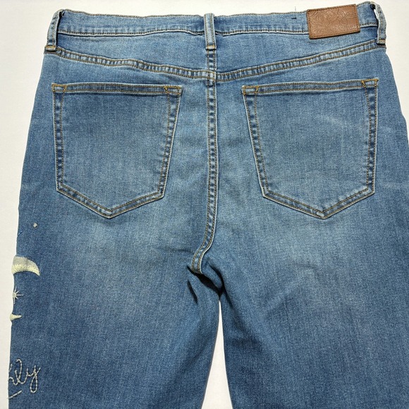JOHNNY WAS Embroidered Skinny Jeans Boho Stars Moon Womens Size 28 (30x28) - Picture 8 of 16